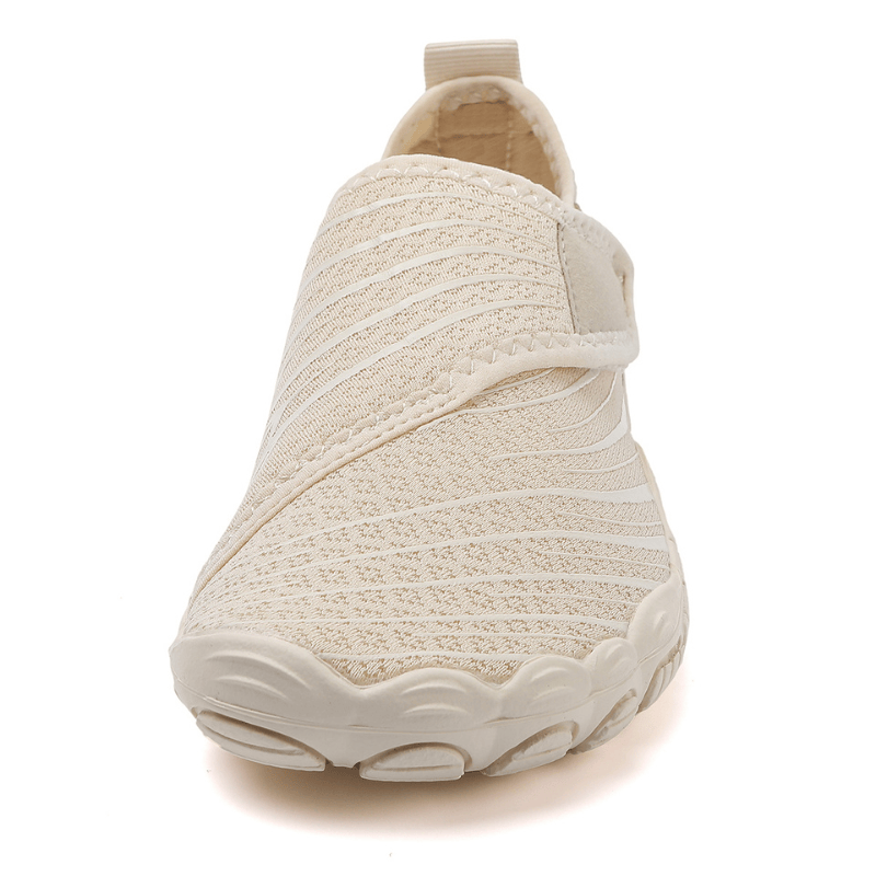 Easy to clean and designed for daily use, Barefoot shoes balance flexibility, structure, and comfort in a simple
