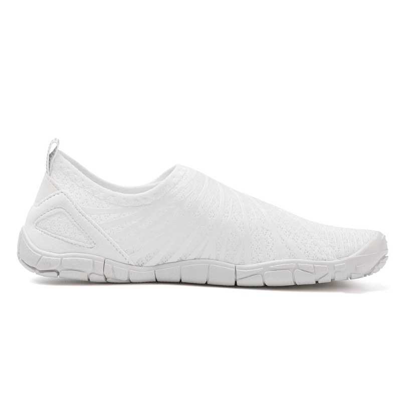 Easy to clean and designed for daily use, Barefoot shoes balance flexibility, structure, and comfort in a simple