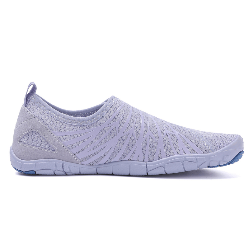 Easy to clean and designed for daily use, Barefoot shoes balance flexibility, structure, and comfort in a simple