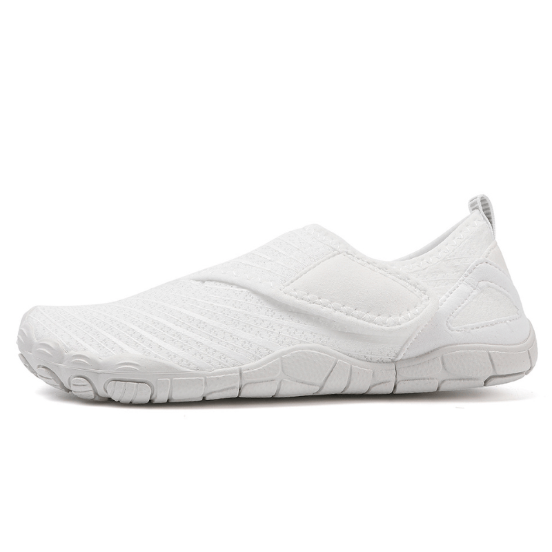Easy to clean and designed for daily use, Barefoot shoes balance flexibility, structure, and comfort in a simple