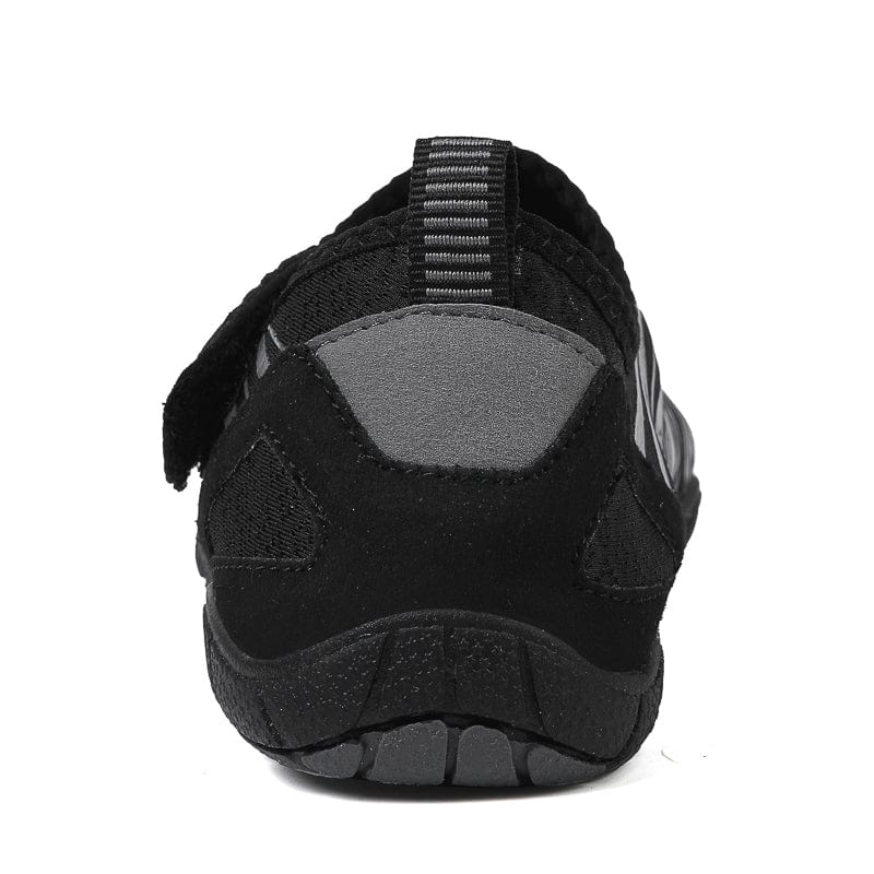 Easy to clean and designed for daily use, Barefoot shoes balance flexibility, structure, and comfort in a simple