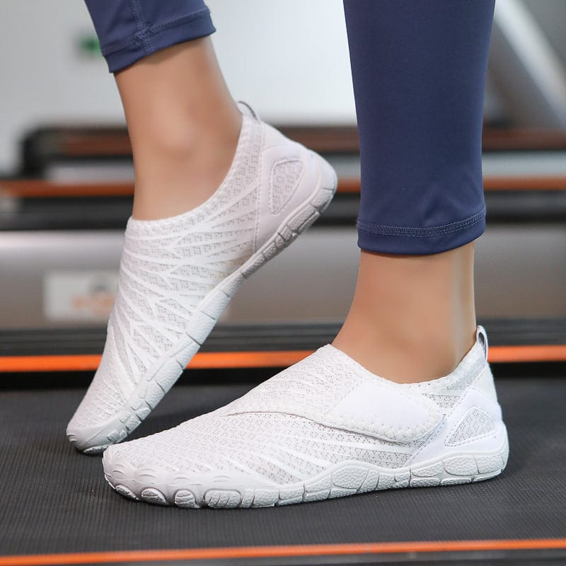 Easy to clean and designed for daily use, Barefoot shoes balance flexibility, structure, and comfort in a simple