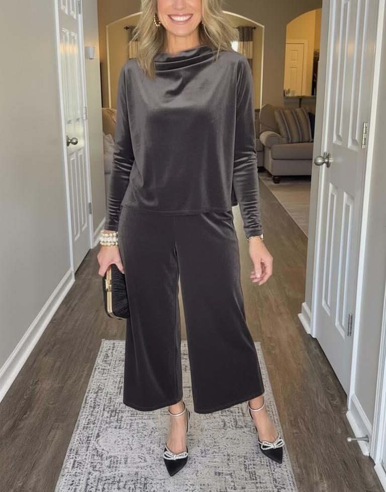 NEW🔥 Stretch Velvet Two-Piece Set