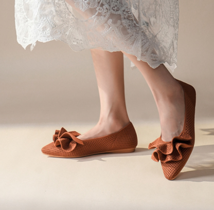 Comfortable Pointed-Toe Knit Flats Designed for Everyday Comfort