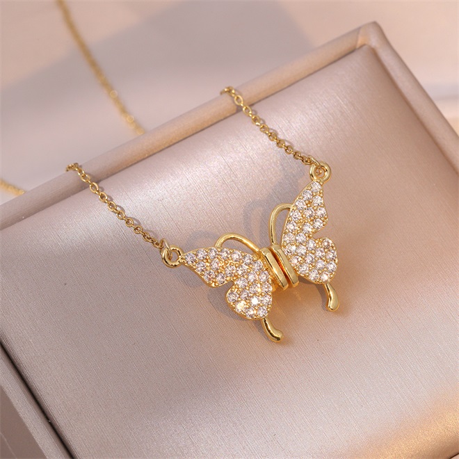 🔥Christmas Pre-sale🎁Magnetic Clasp Butterfly Necklace