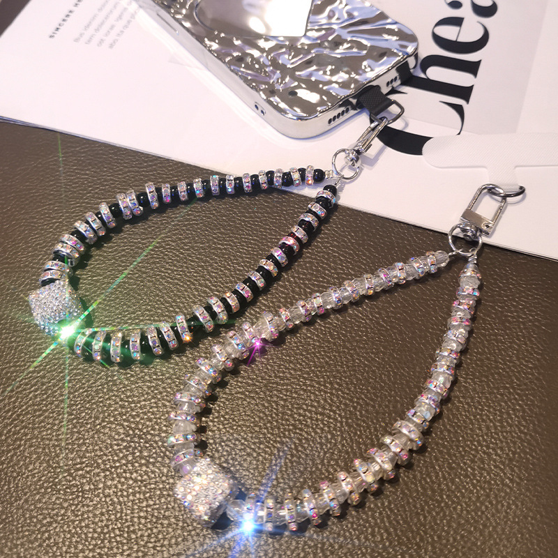 ✨2024 Valentine’s Day Gifts🎁 - Sparkling Diamond Square Rhinestone Phone Lanyard