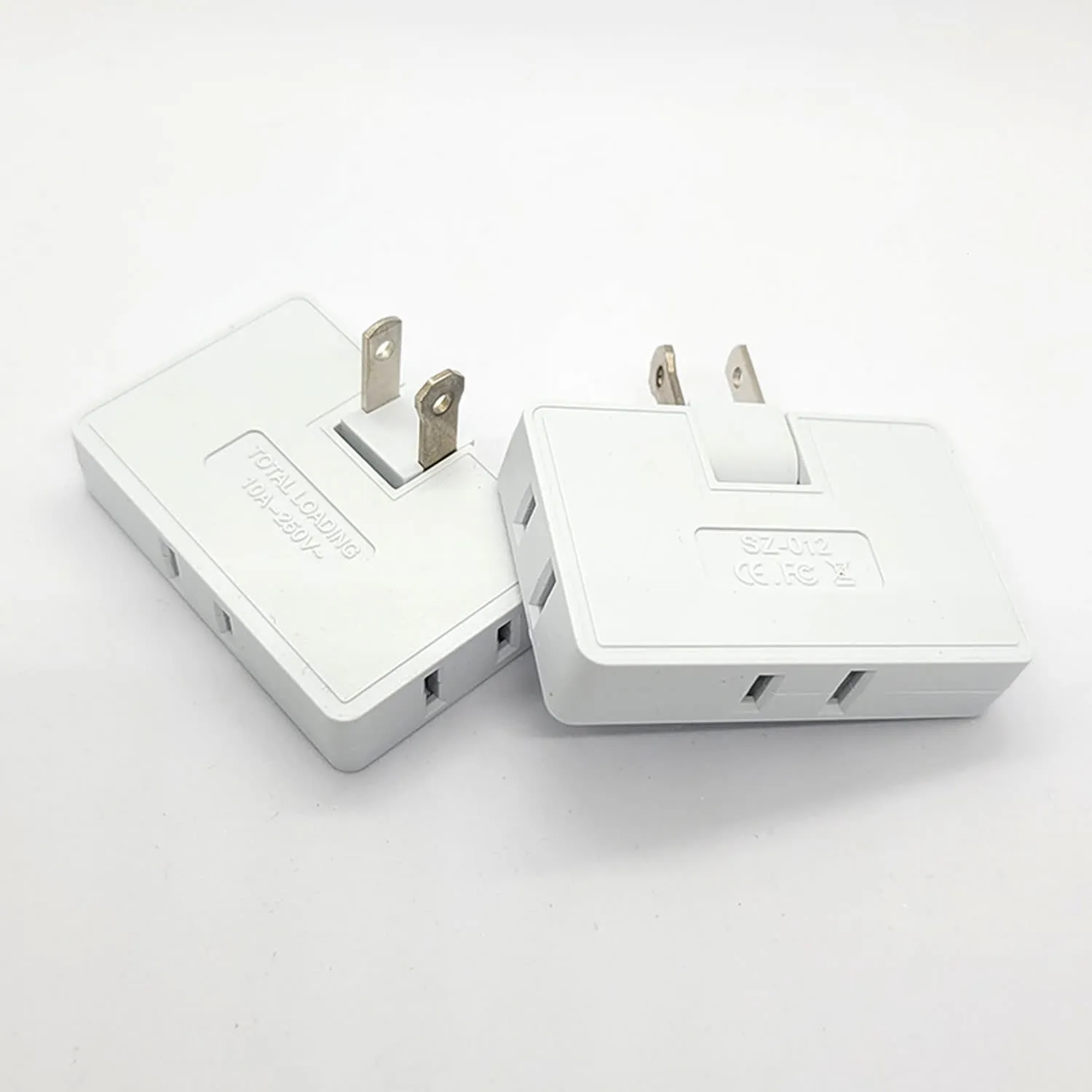 180° Rotating Flat Plug Adapter — 3-Outlet Space Saver