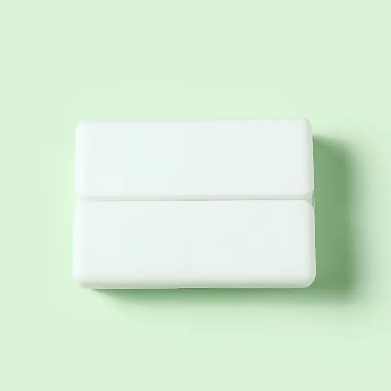 💊Weekly Magnetic Pill Organizer: Magnetic quick-access design that opens effortlessly without straining your fingers. 🧲
