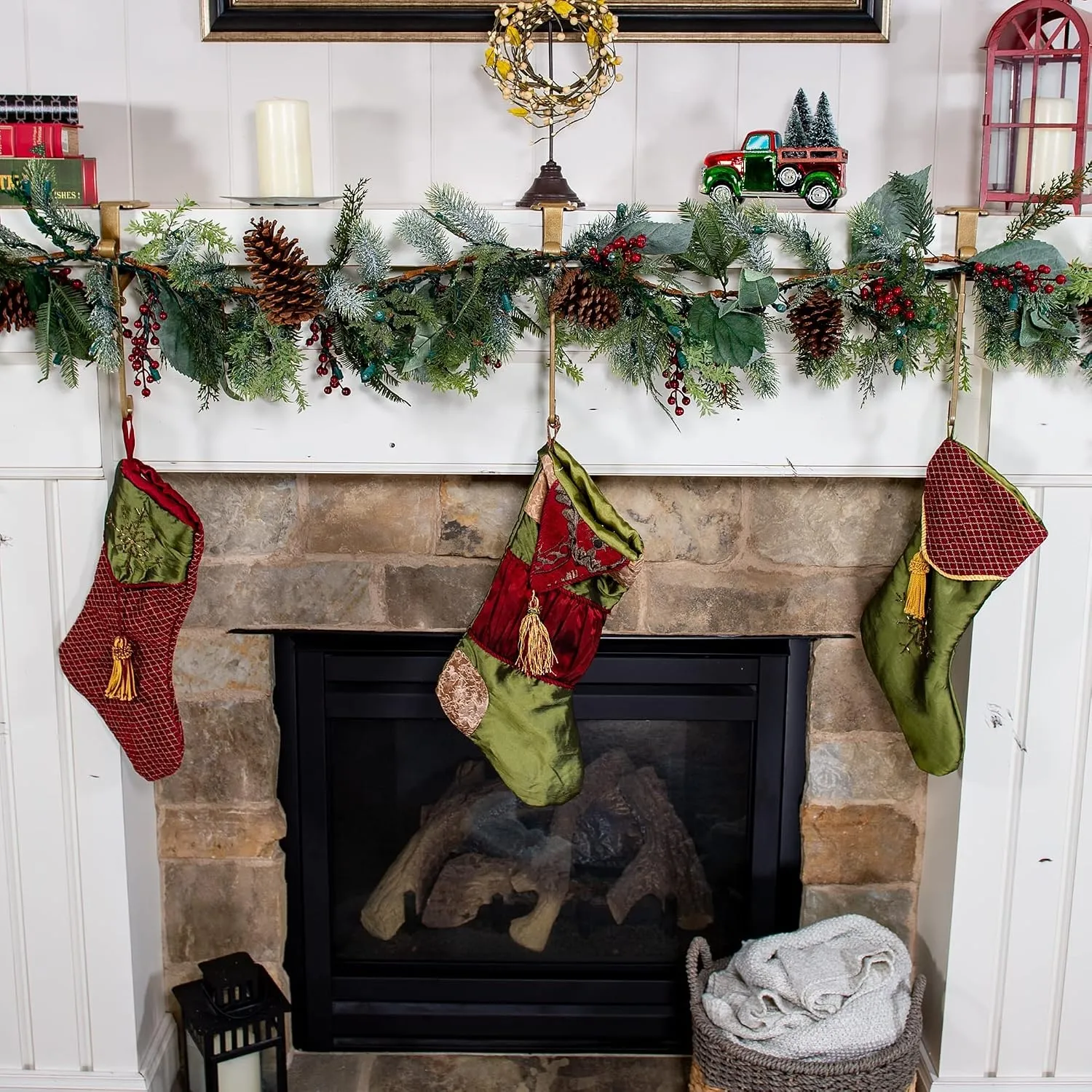 Adjustable Garland & Stocking Mantel Hanger Set