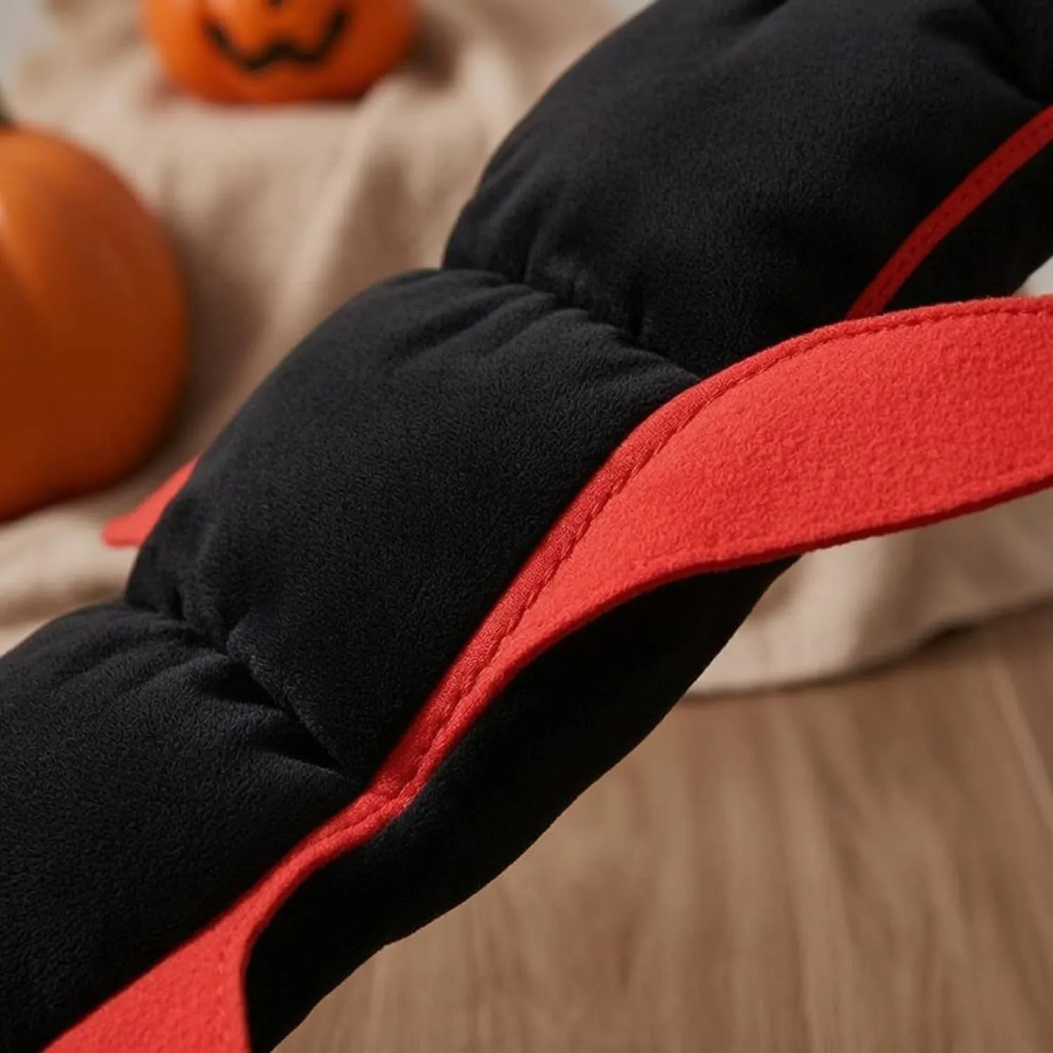 Show-Stopping Centipede Pet Costume
