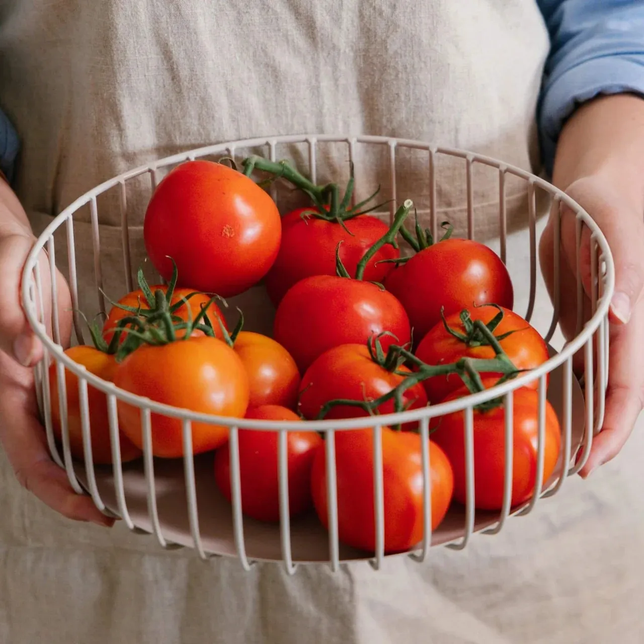3-Piece Stackable Metal Fruit Basket Set with Wooden Lids