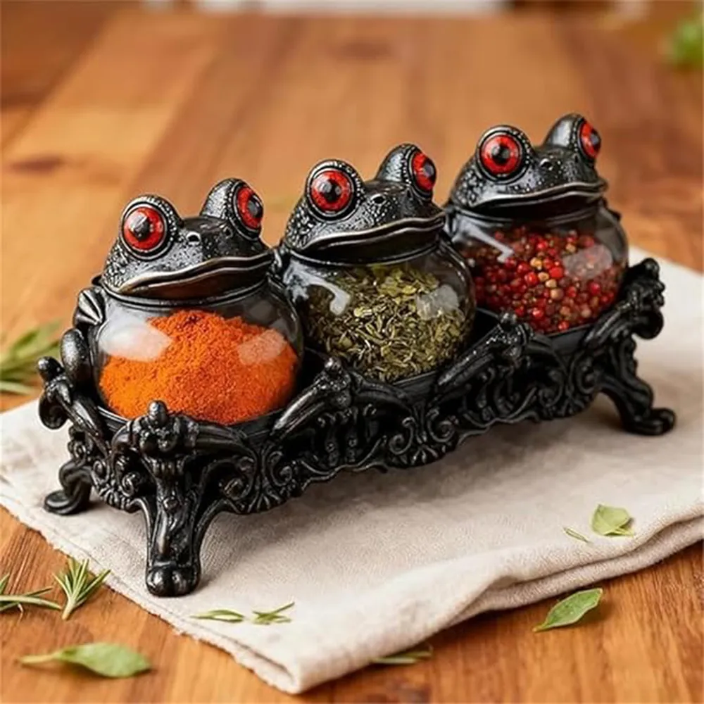 🐸 Gothic Frog Apothecary Spice Jar