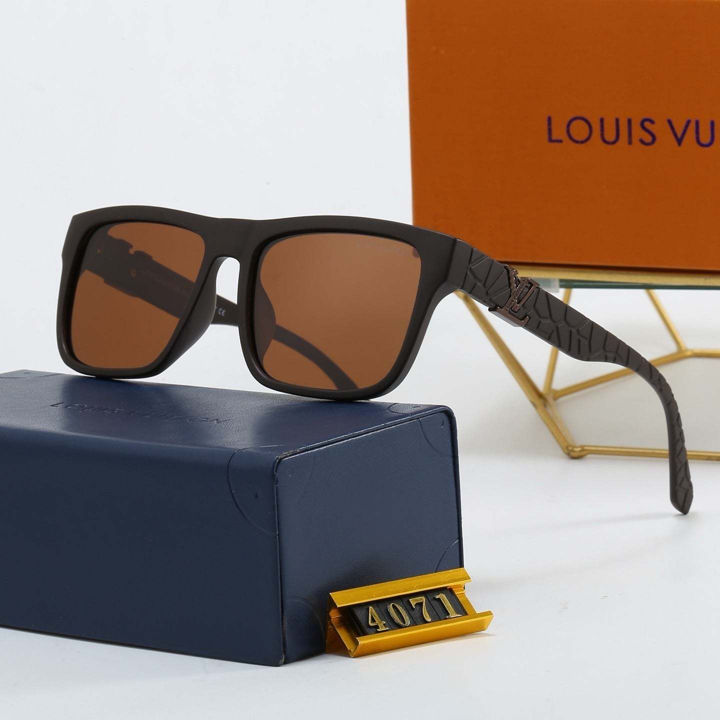 4 Colors Fashion Sunglasses—4071