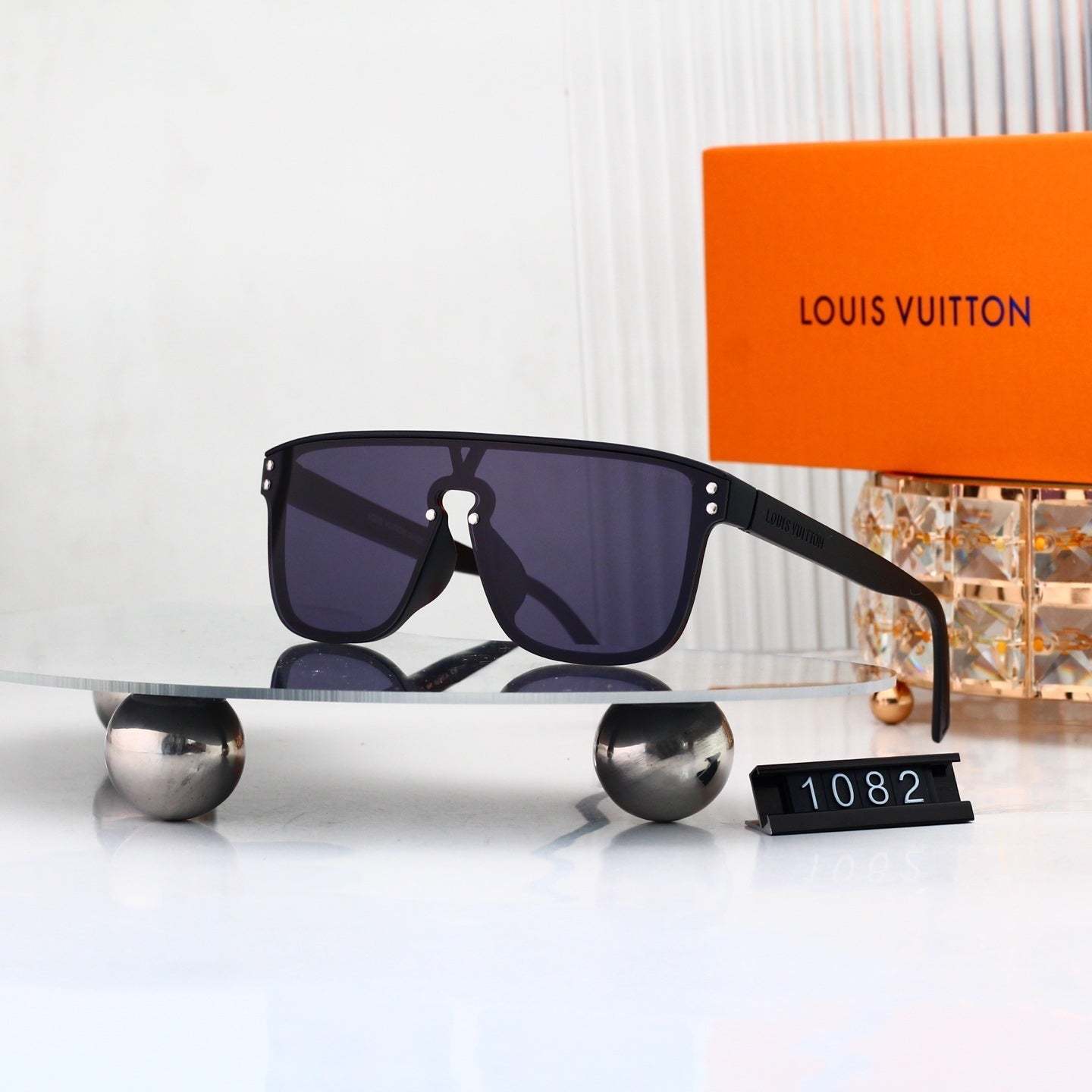 9 Colors Printed Fashion Sunglasses—1082