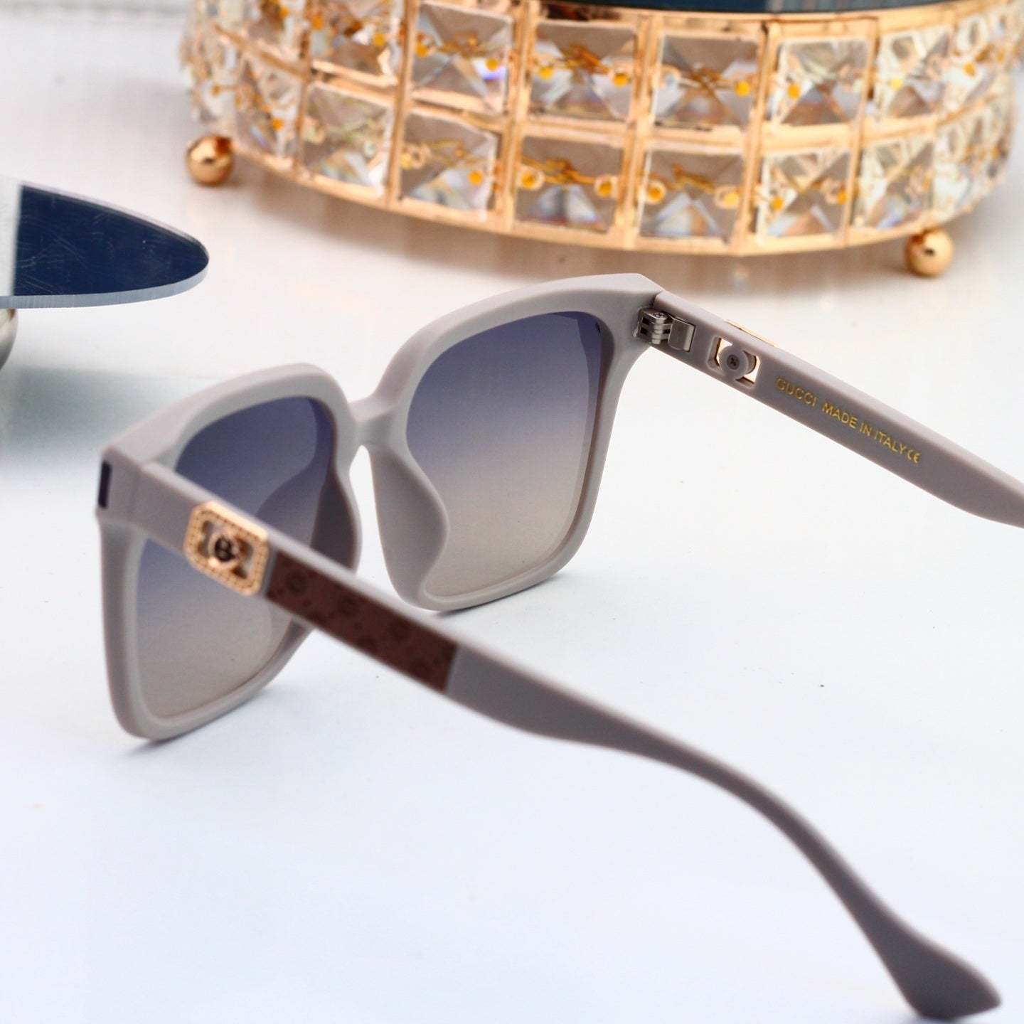 4 Colors Fashion Sunglasses—4029