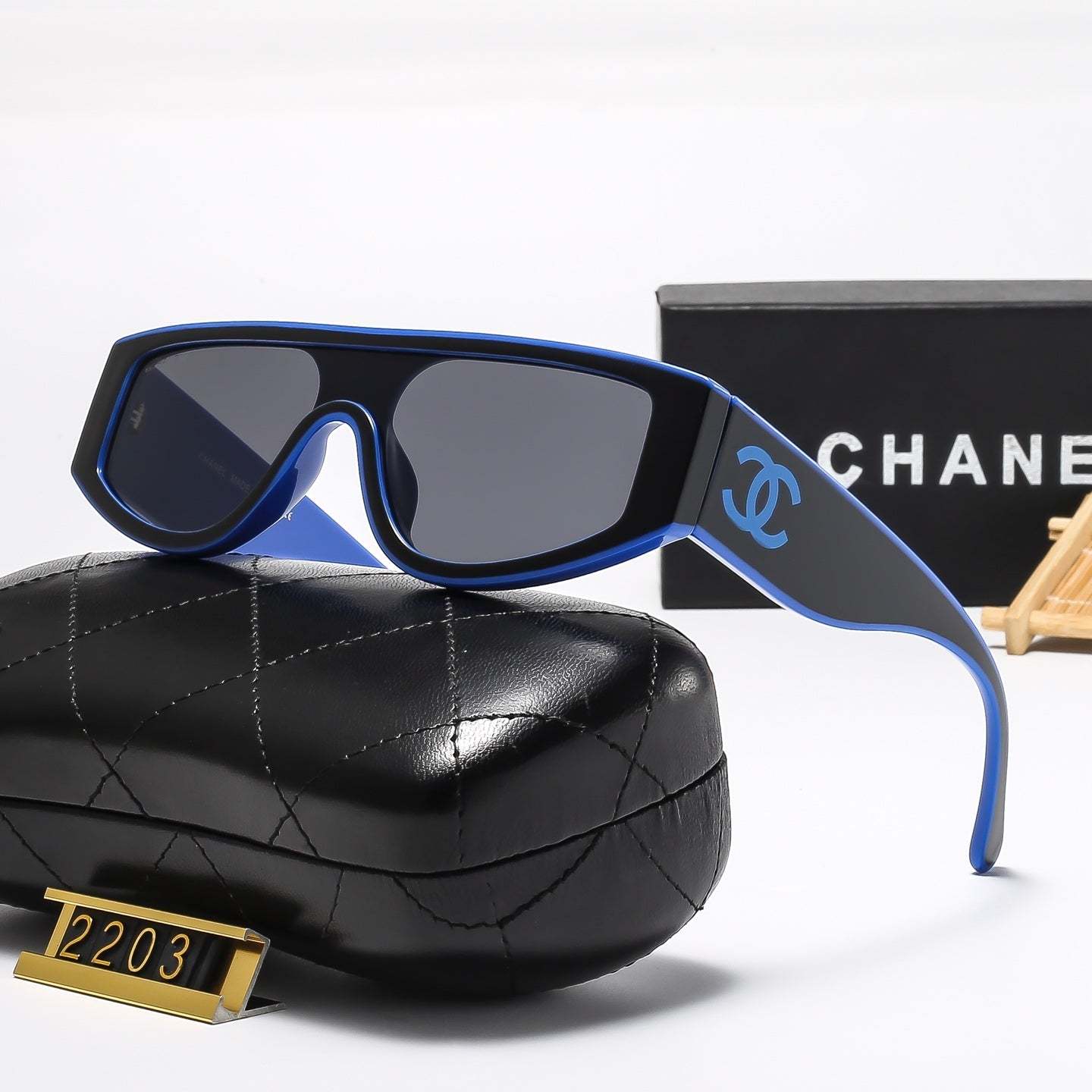 Matching color personality cat-eye sunglasses 2203