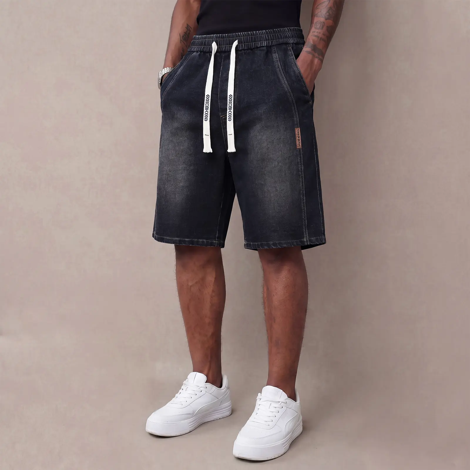 Men’s summer lightweight denim shorts — trendy short men’s pants, loose stretch mid-thigh denim shorts, classic street cotton everyday wear for men, elastic waistband drawstring denim shorts