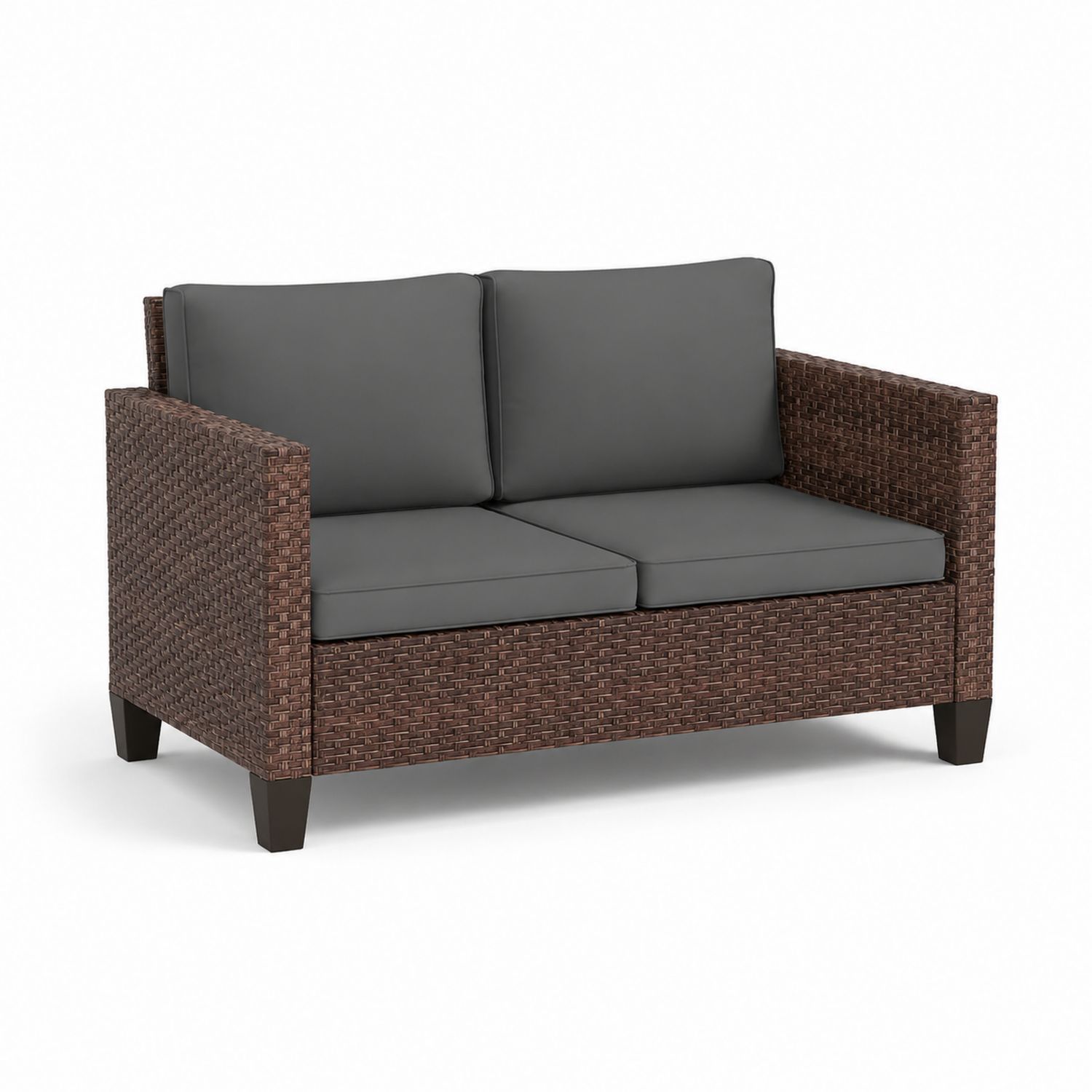Divano in rattan sintetico marrone con cuscini grigi