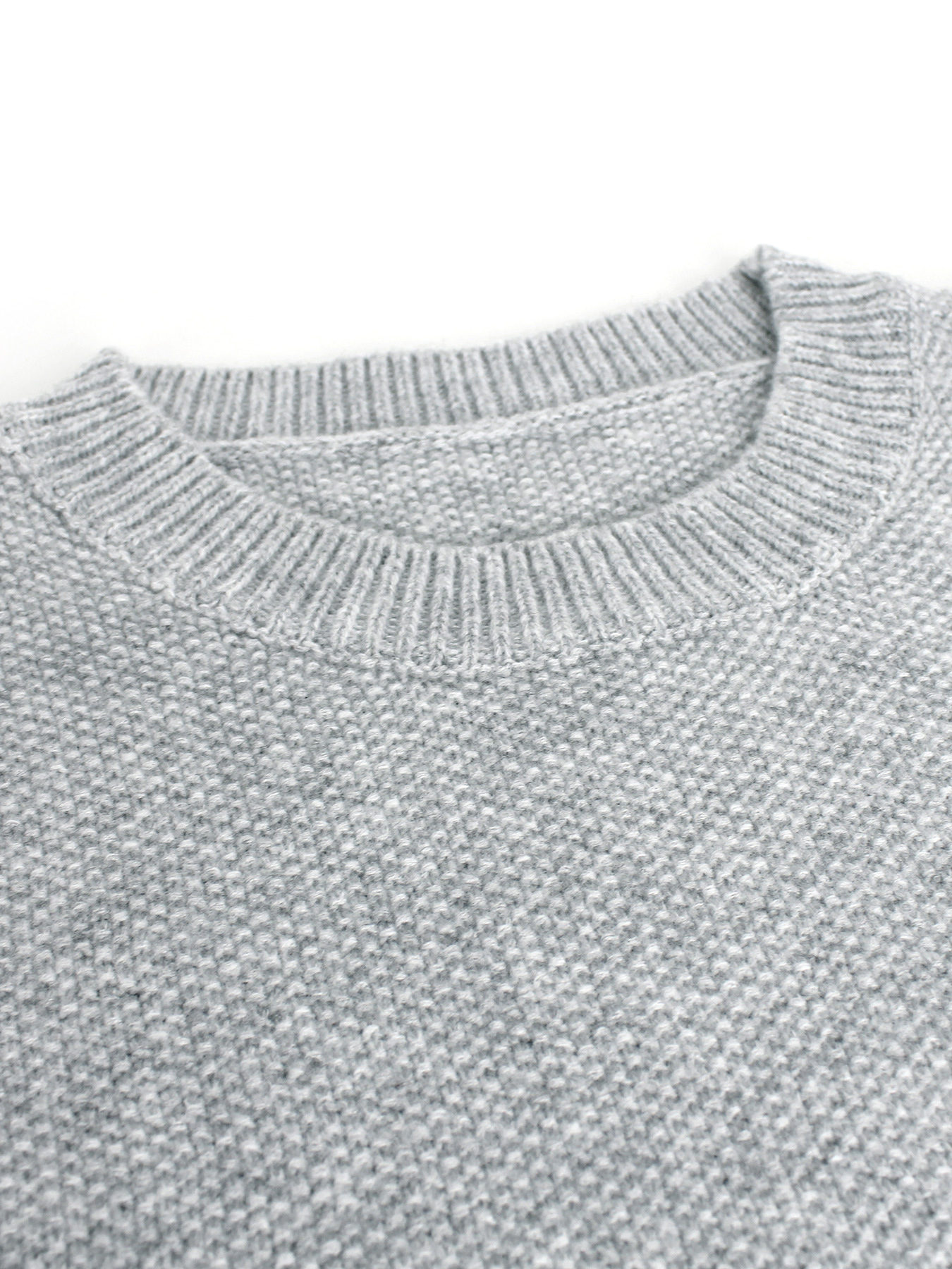Crew neck pullover slim fit long sleeve knit top
