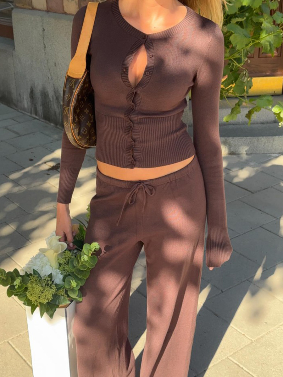 Long-Sleeve Slim Fit Knit Cardigan