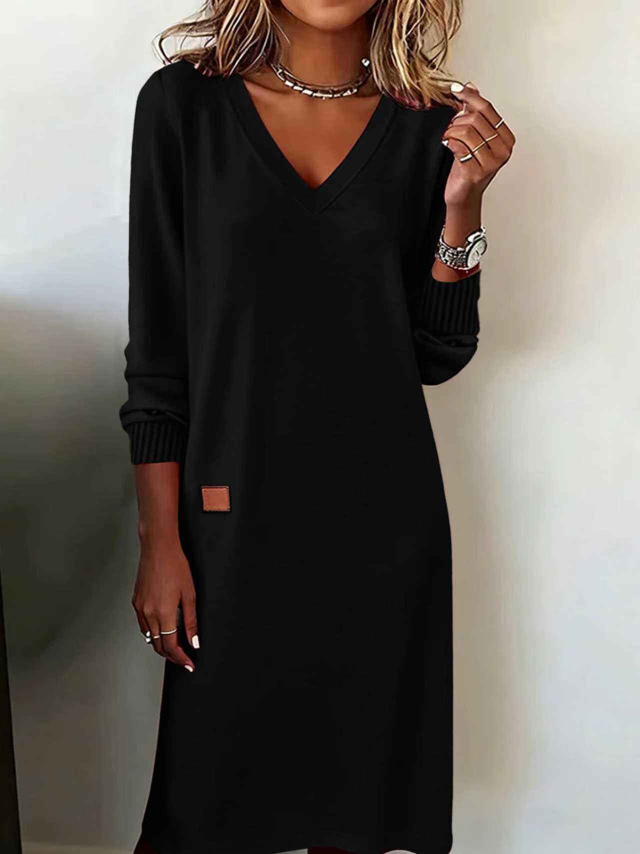 V-neck long fitted bodycon dress