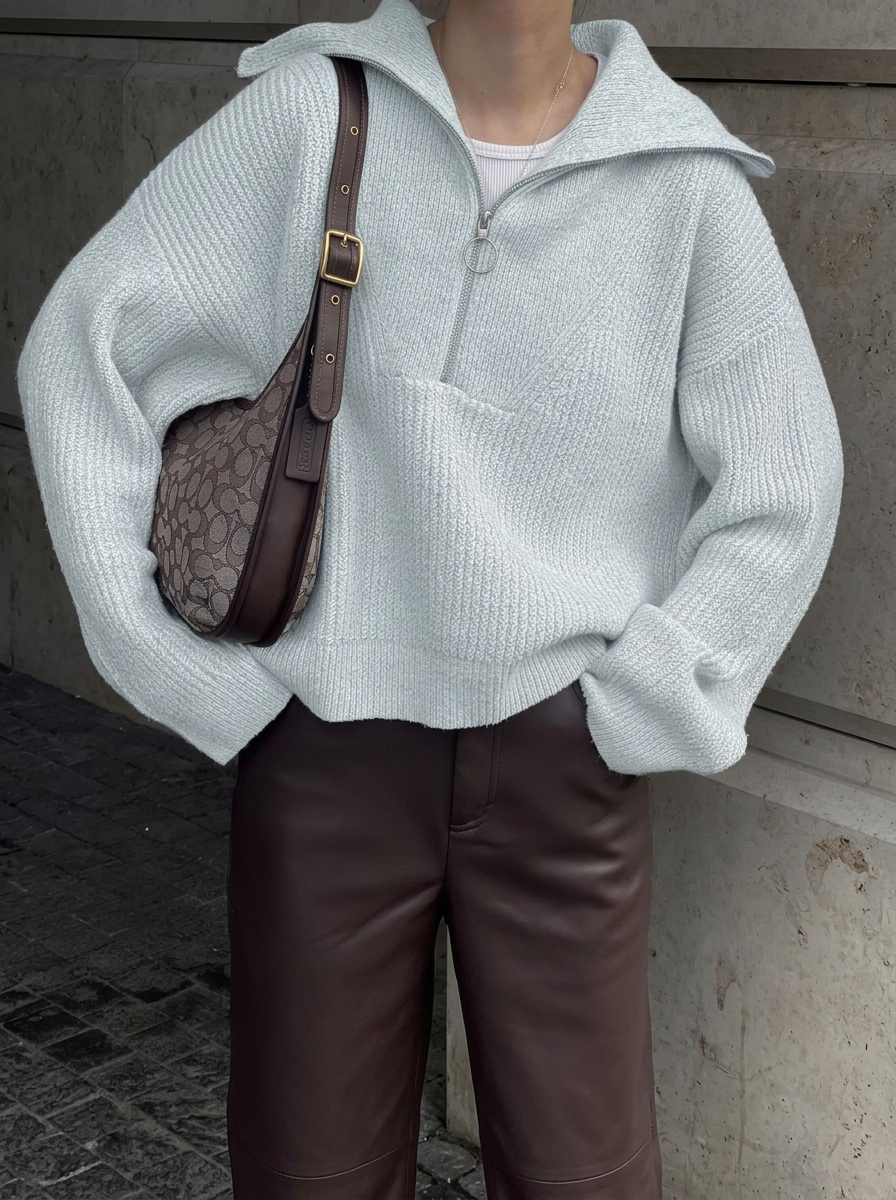 Vintage loose-fit V-neck pullover knit sweater