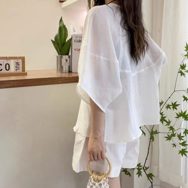 Dopamine Solid Color Plus Size Short Sleeve Shirt