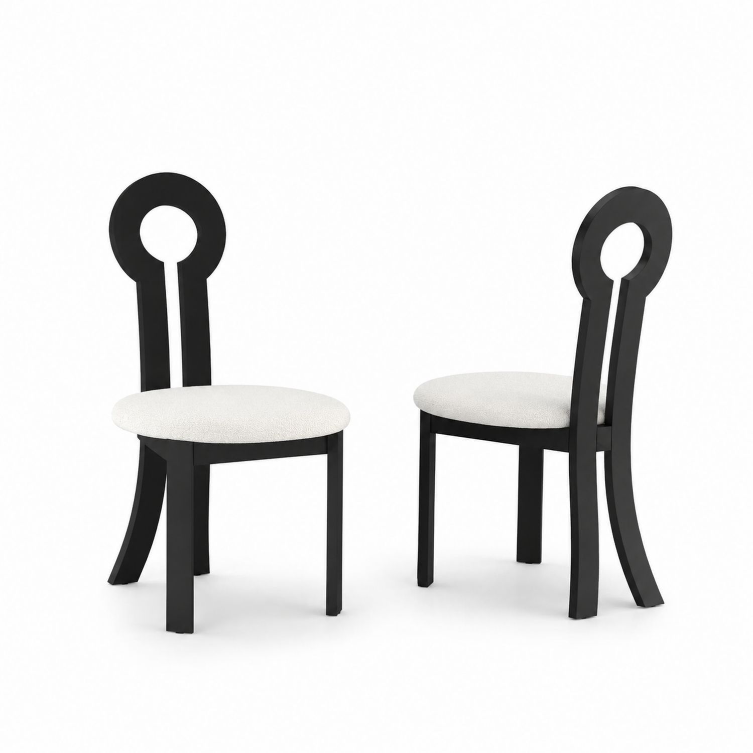 Juego de sillas de madera con tapizado en tejido beige