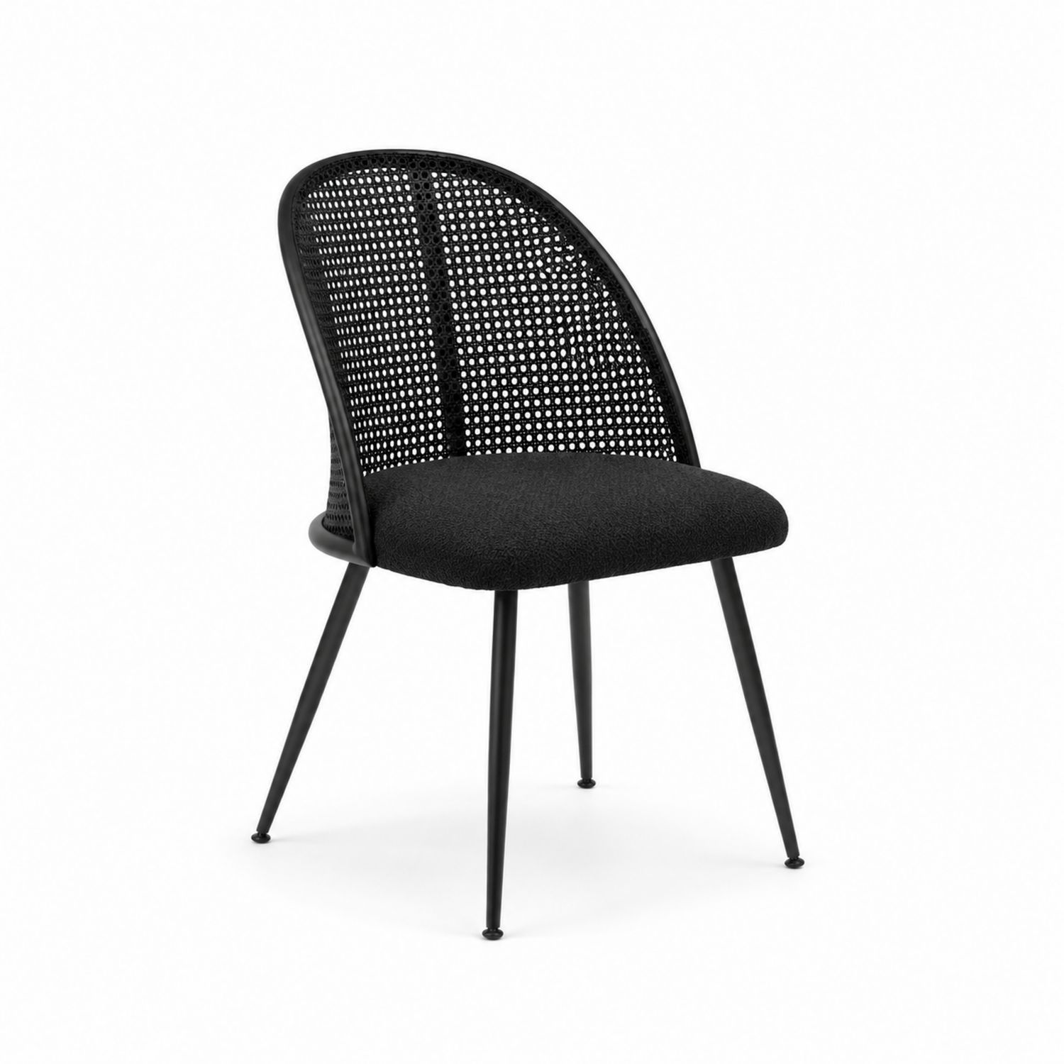 Silla de metal con respaldo de malla y asiento de tela negro
