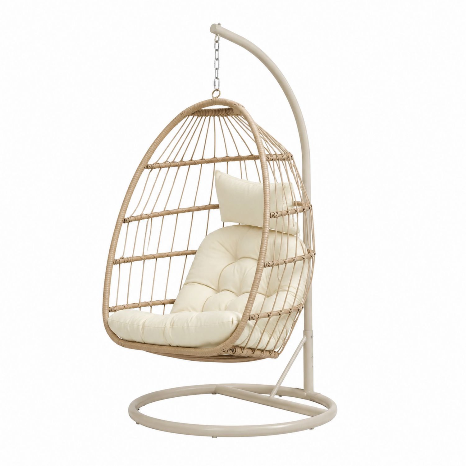 Silla colgante de ratán y metal con cojines color crema