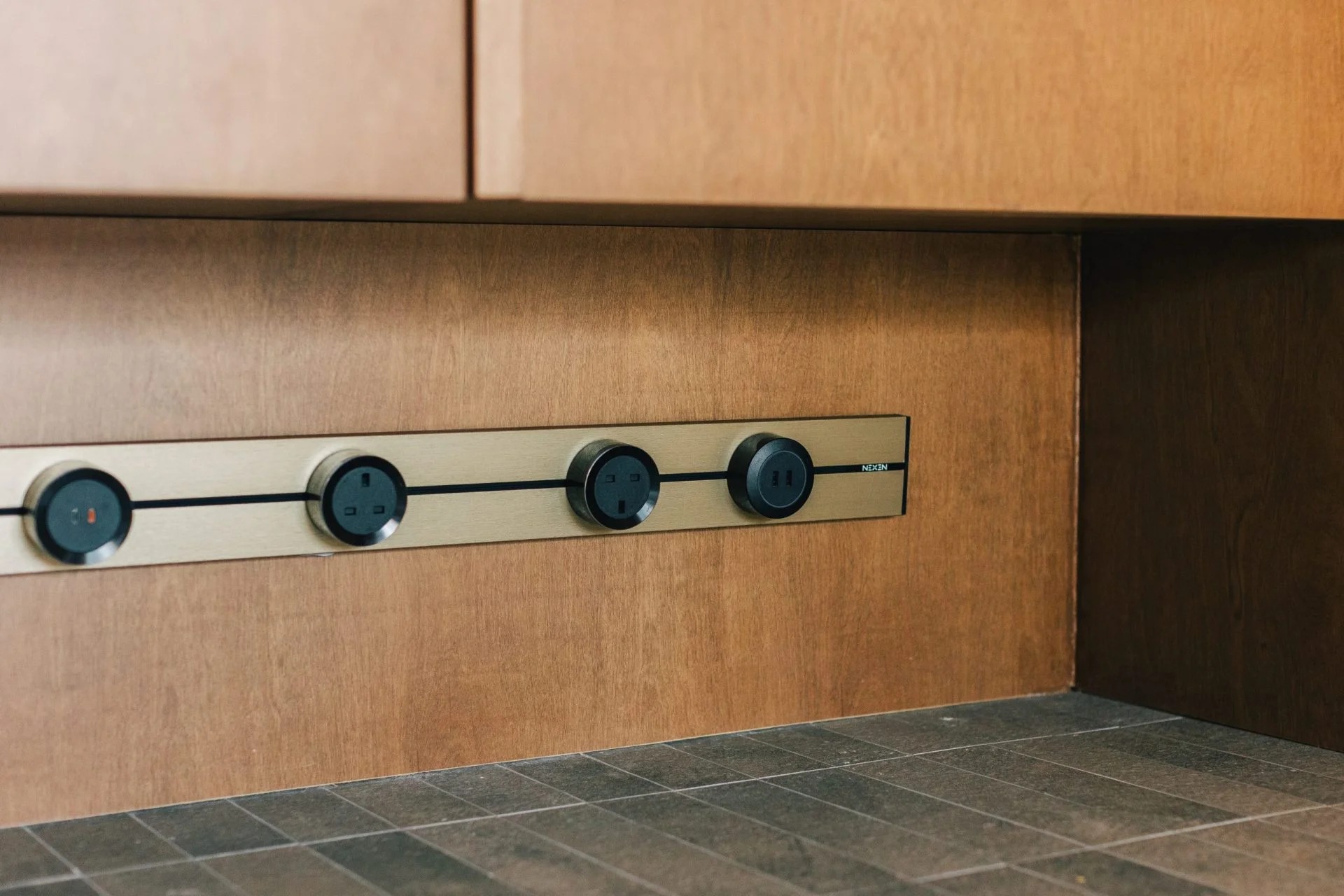 Nexen SLIM Recess Power Track (Track Only , No Installation)