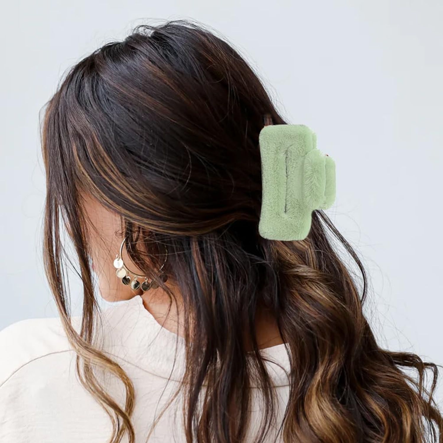 4 PACK Large Hair Claw Clips, Faux Fur Plush Hair Catch Barrette Jaw Clamp, Cute Square Furry Claw Clips for Thick Curly Hair Catch Accesories for Women and Girls