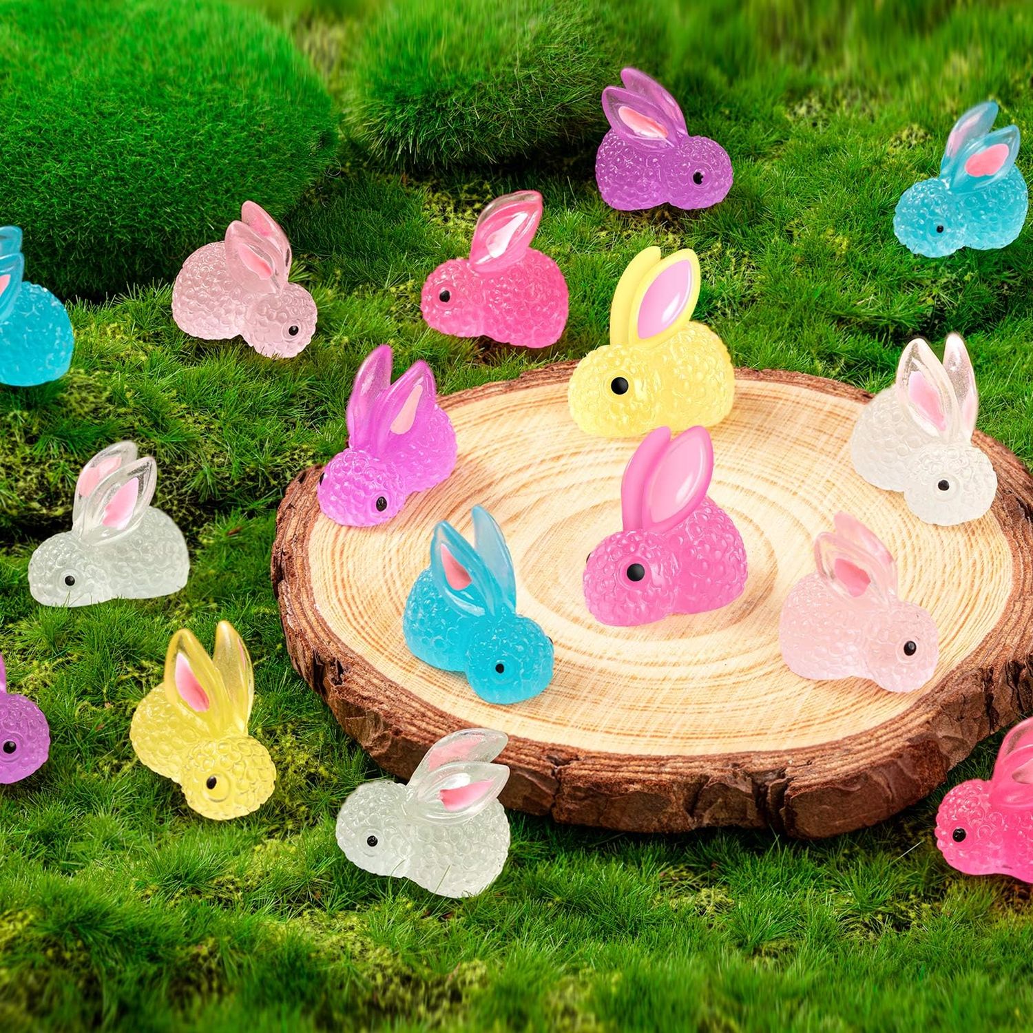 HFAYDZSW 120Pcs Luminous Mini Resin Bunny, Miniature Bunny Figurines, Glow in The Dark Tiny Rabbit Ornament for Garden Landscape Aquarium Dollhouse Birthday Party Room Crafts Decor