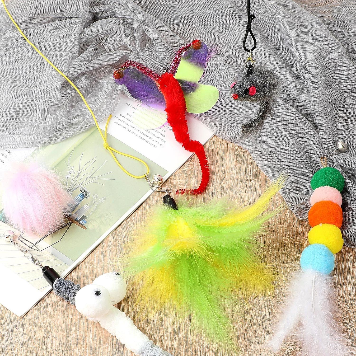 8 Pcs Doorway Cat Toys Indoor Feather Cat Toys Door Hanger Cat Toys Interactive Hanging Cat Toys Dragonfly Little Mouse Toys Retractable Cat Teaser Toys Kitten Toys for Play, 6 Styles (Cute Style)