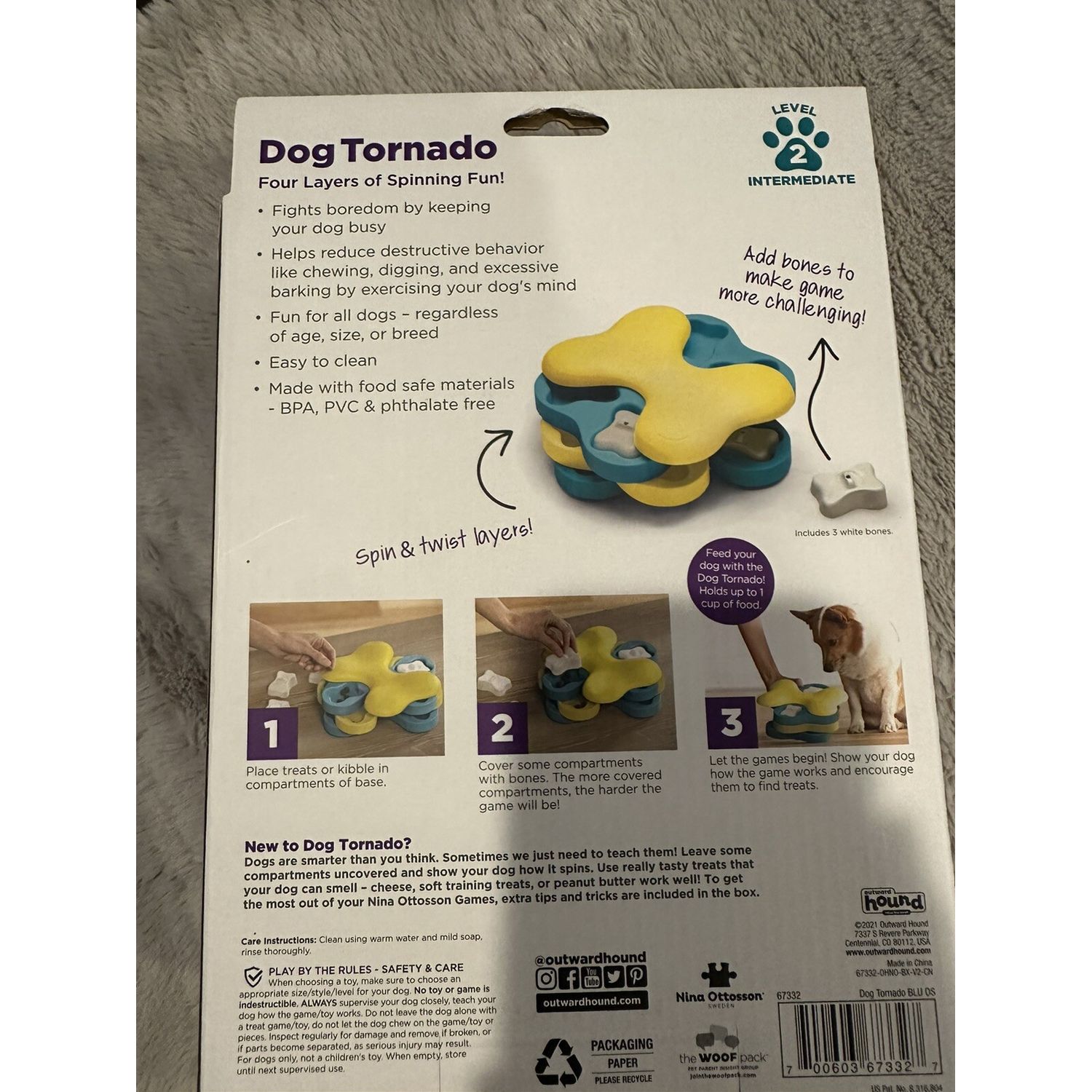 Outward Hound Dog Twister Interactive Treat Puzzle Dog Toy Ships FREE!