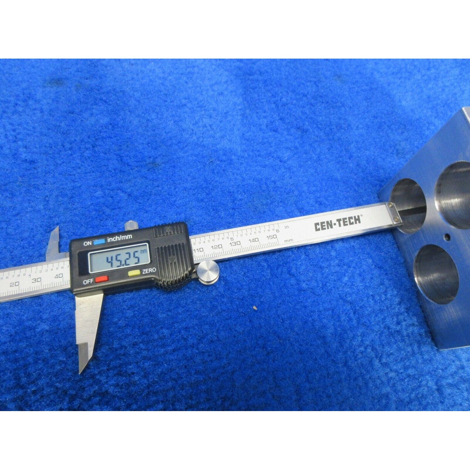 Block Dry Bath Heater Aluminum 4 vial wells, 30mm 1.2" diameter, conical bottom
