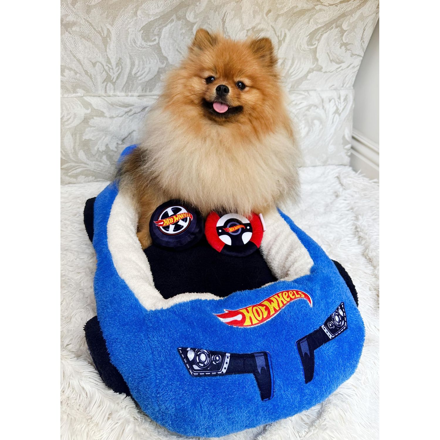 Megatoys Hot Wheels Plush Car Pet Bed- Themed Blue Plush Pet Bed for Dogs and Cats – Comfortable Pet Bed with Toy Steering Wheel and Tire, Car Design