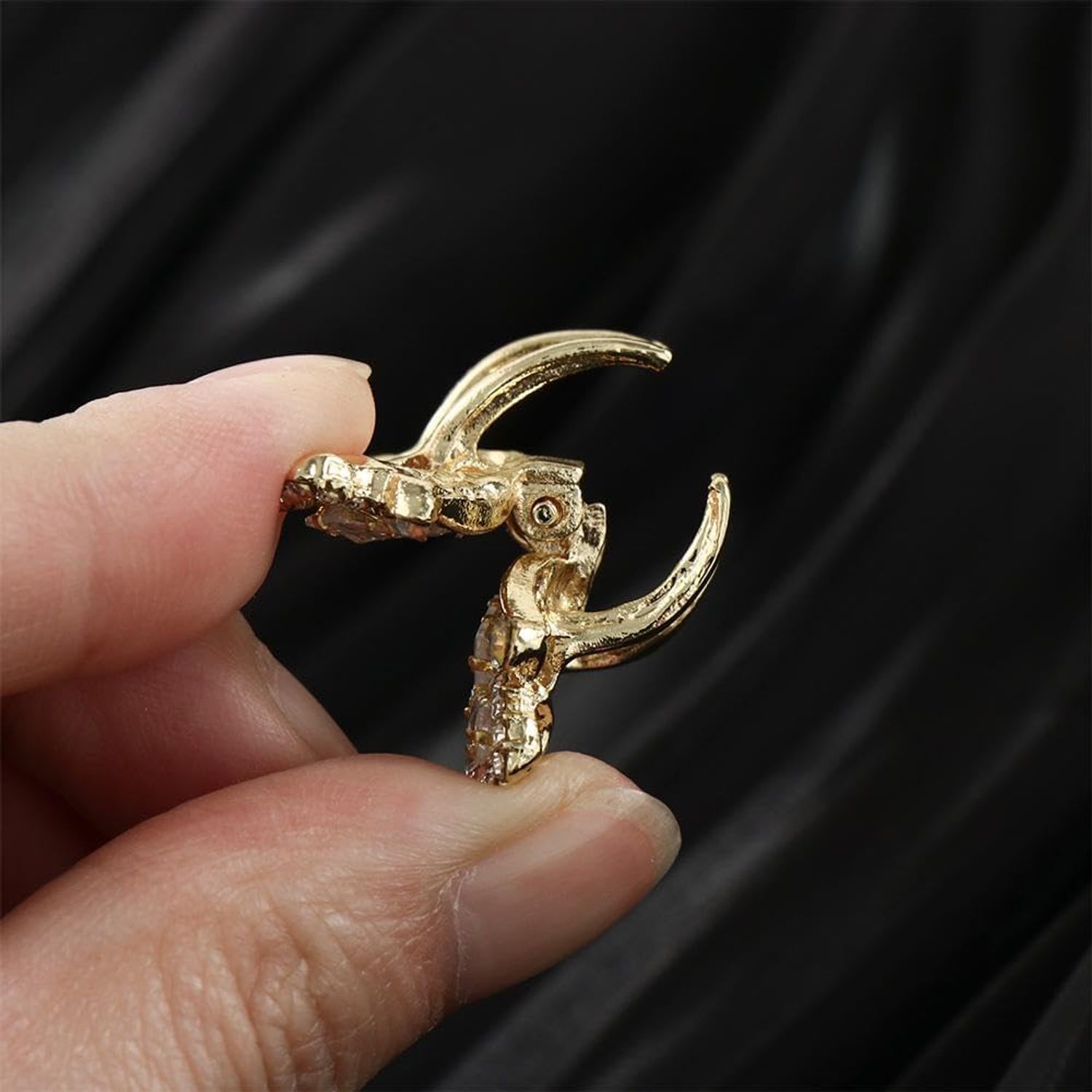 Gold Butterfly Hair Claw Transparent Elegant Hair Accessories Rhinestone Korean Sweet Girl Pearl Hair Clip，Clips and Barrettes