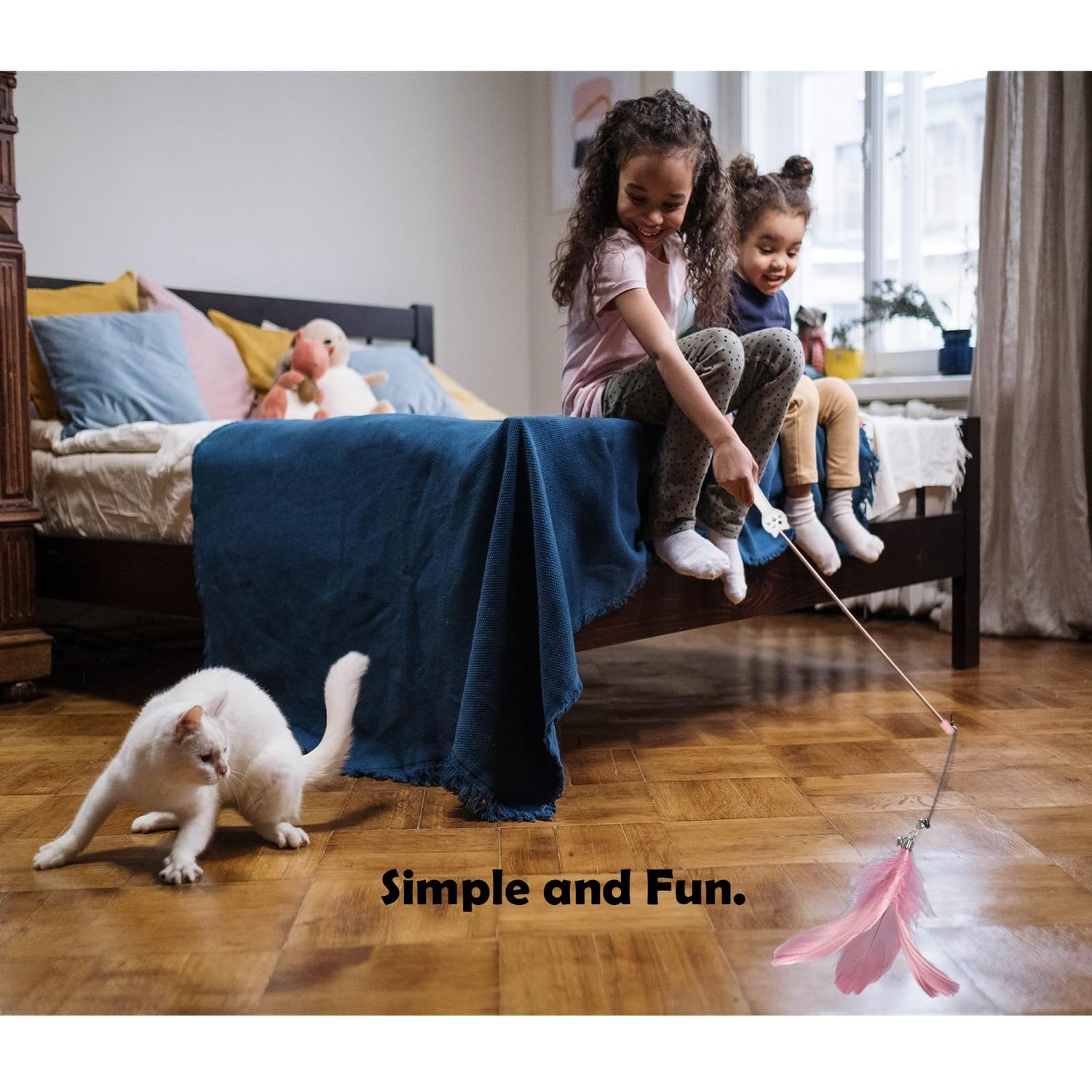 Cat Toys for Indoor Cats Retractable Cat Wand, with Feather & Mice, 3-in-1 Laser Pointer Interactive Cat Toy, 5 Modes, Kitten Toy for Indoor Cat and Dog (Green)