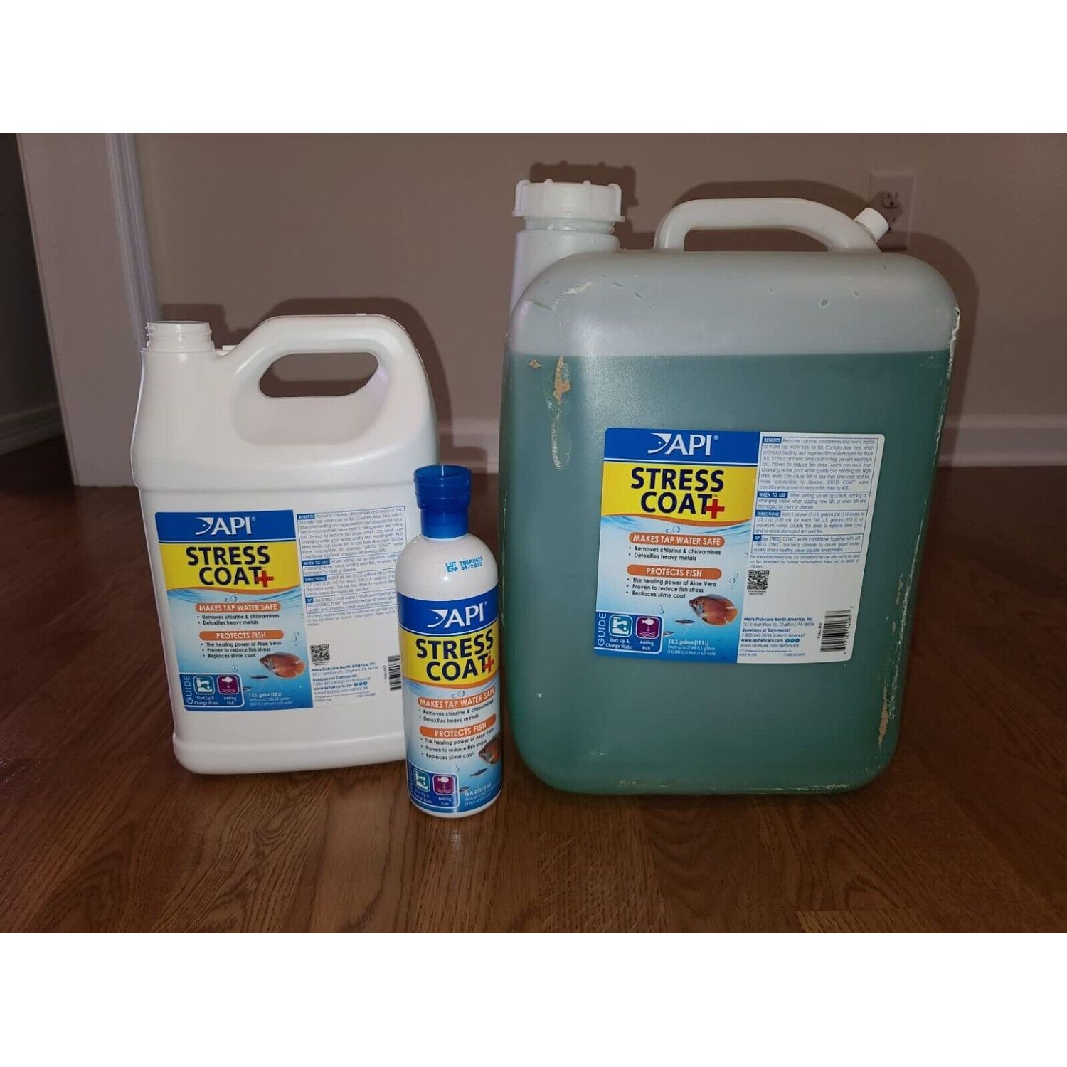 API STRESS COAT Aquarium Water Conditioner 32oz Treatment Makes Tap Water Safe