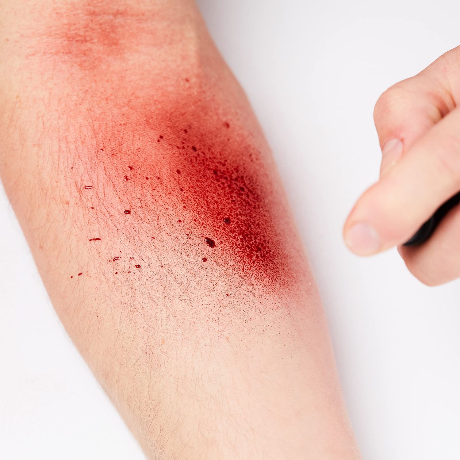 Pro FX Fake Blood Spray by Moon Terror | 60ml | SFX Make up for Halloween Vampire Zombie Theatre | Special Effects Make up