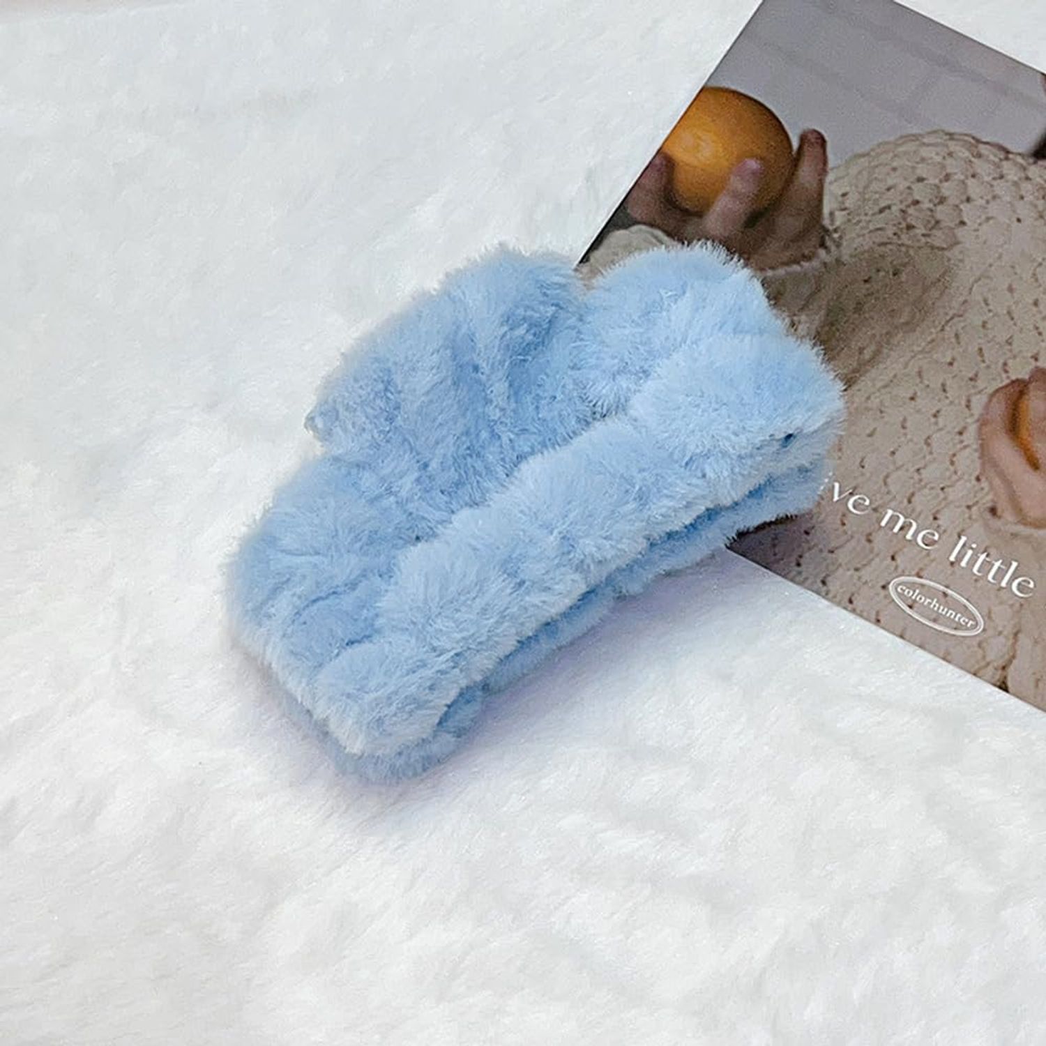 4 PACK Large Hair Claw Clips, Faux Fur Plush Hair Catch Barrette Jaw Clamp, Cute Square Furry Claw Clips for Thick Curly Hair Catch Accesories for Women and Girls
