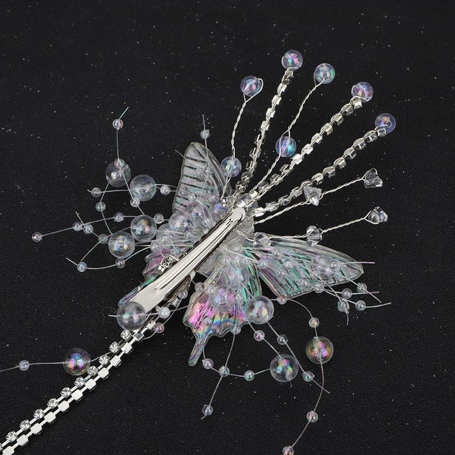 Wiwpar Crystal Long Tassel Hair Clip Moving Butterfly Hair Clips Long Tassel Hair Claw Clips Rhinestone Butterfly Hair Barrettes Cute Hairpins Decorative Hair Accessories for Women Girls (1pack)