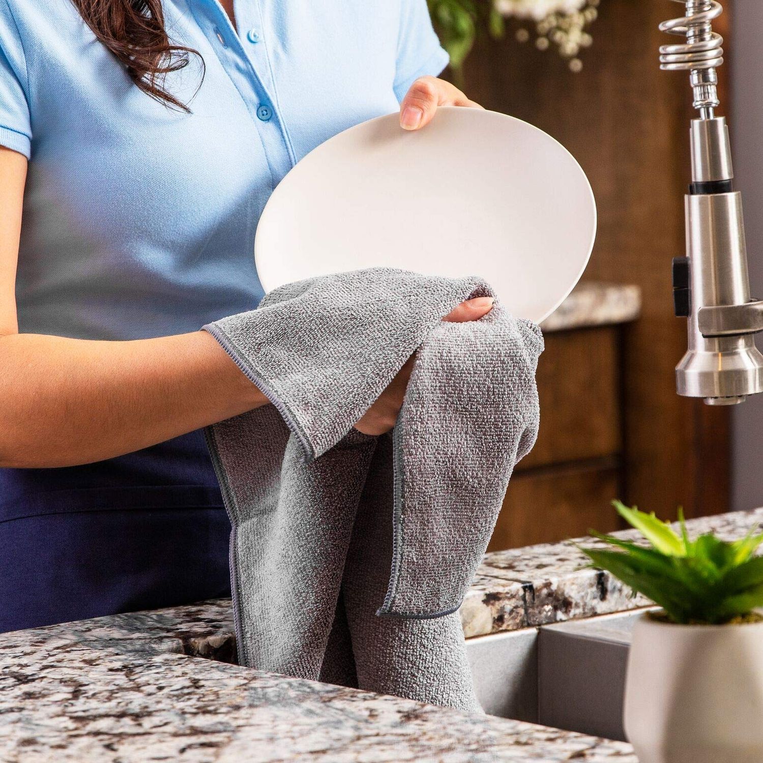 16" x 24" MW Pro Multi Surface Microfiber Towels | 6 Pack (Black)