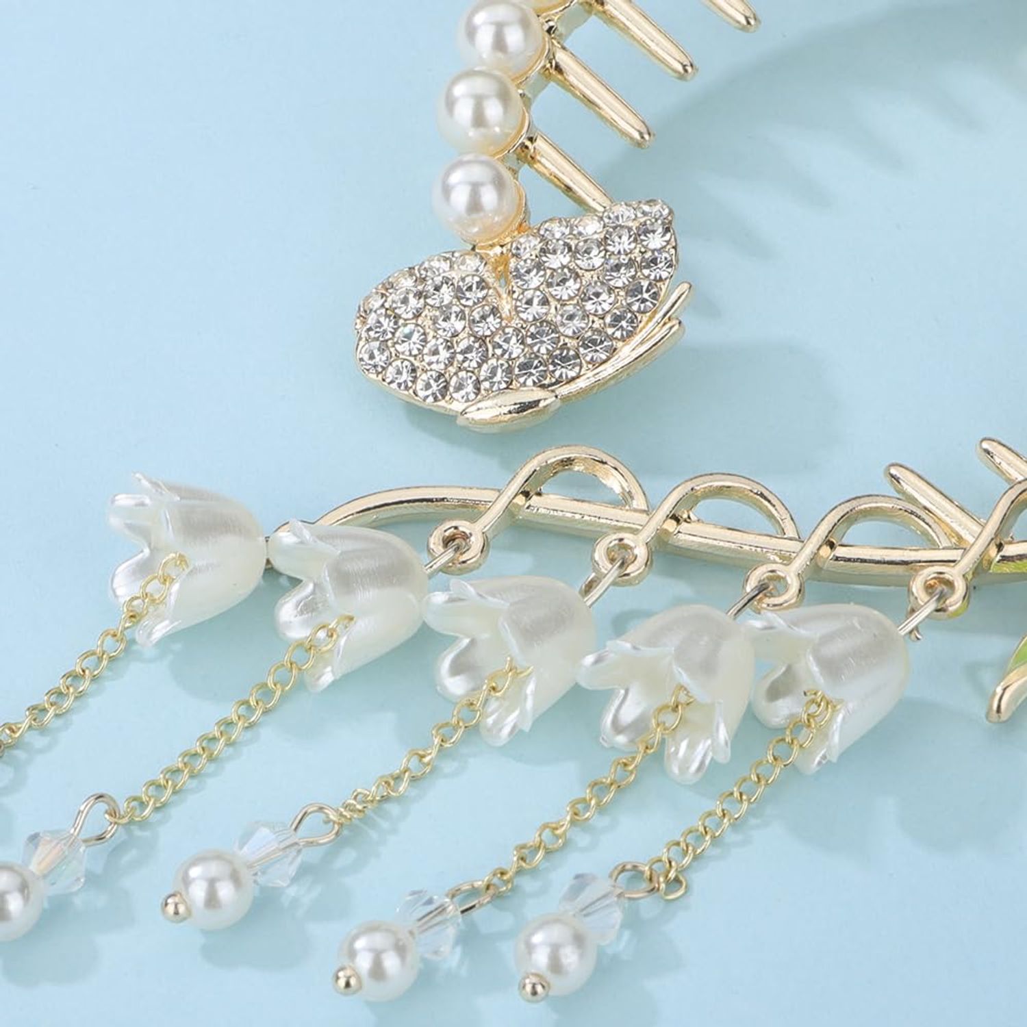 Wiwpar Crystal Ponytail Hair Clips Pearl Ponytail Rhinestone Hair Claw Clips Long Pearl Tassel Pendent Hair Clip Barrettes Flower Ponytail Hair Accessories Non Slip Jaw Banana for Women Girls (Style1)