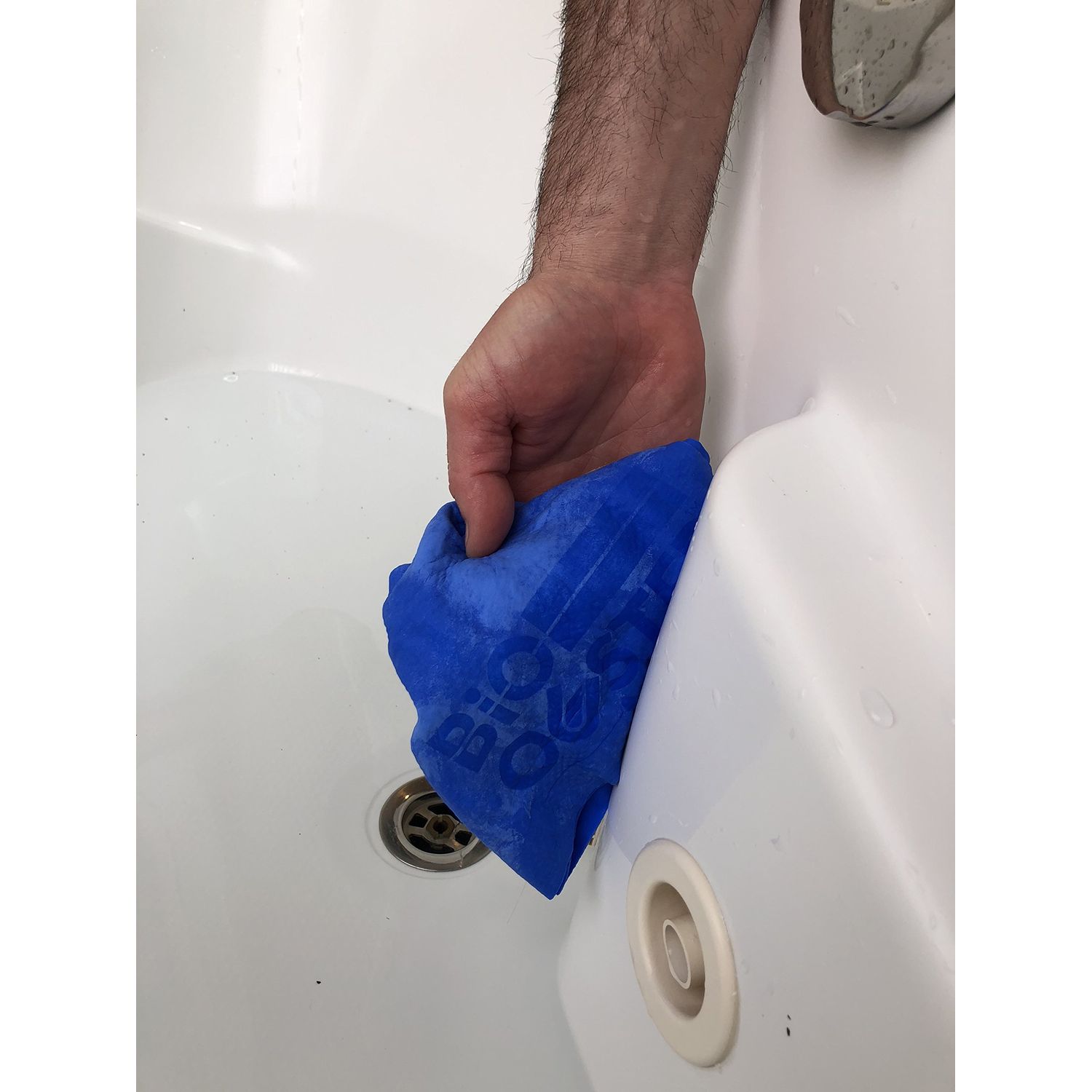 Bio Ouster Jetted Tub Cleaner Kit for Jets and Tubes - Jacuzzi Tub Cleaner, Jet Tub Cleaner for Bathtub - Includes Microfiber Towel (Kit)