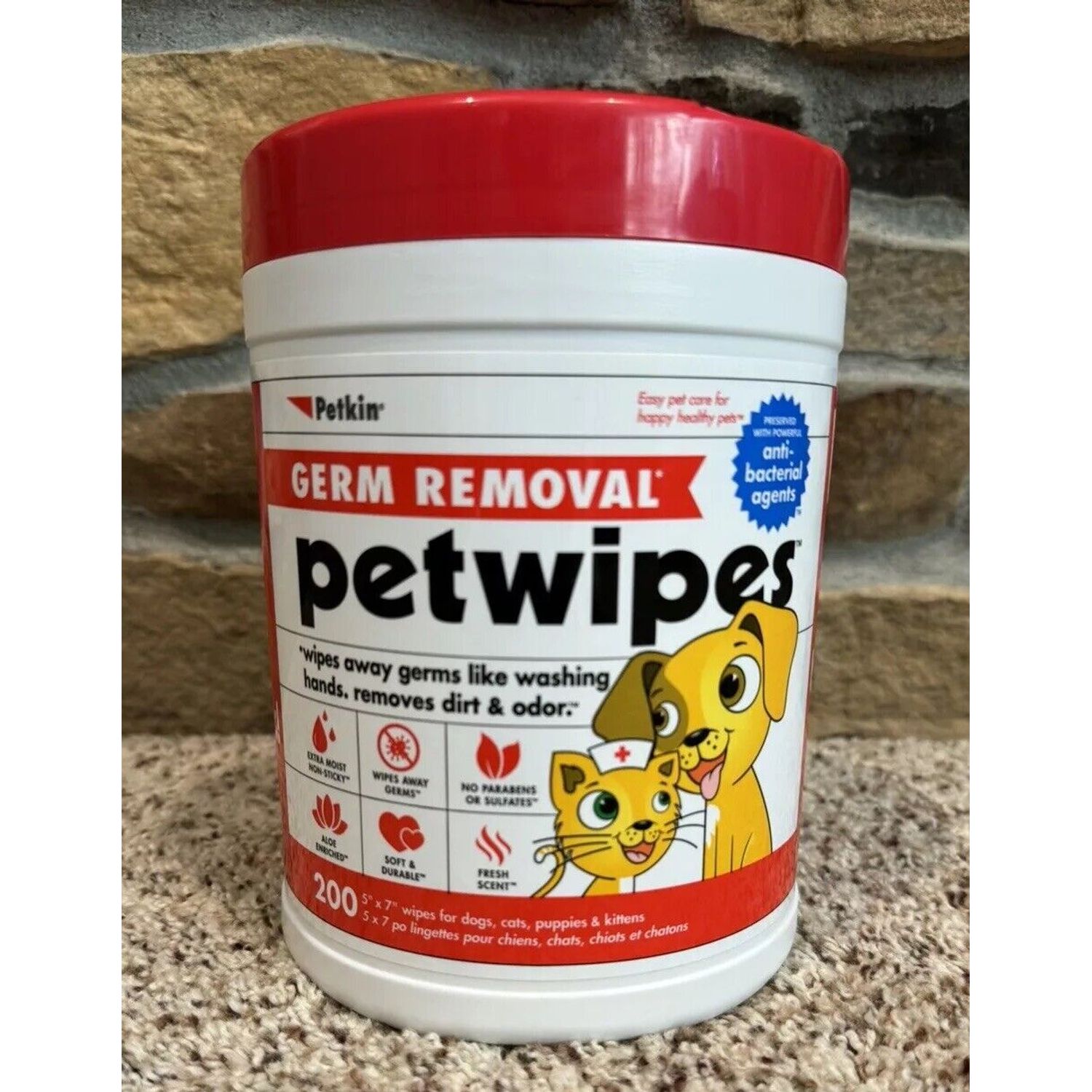 PetWipes 200 Grooming Pet Wipes for Dogs & Cats for Face Paws Ears Eyes Body