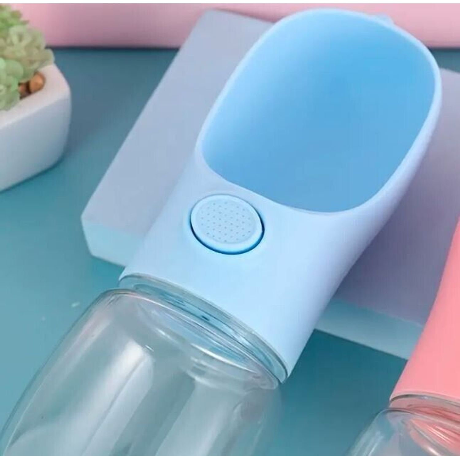Dog Water Bottle Leak Proof Portable Travel Dog Water Dispenser