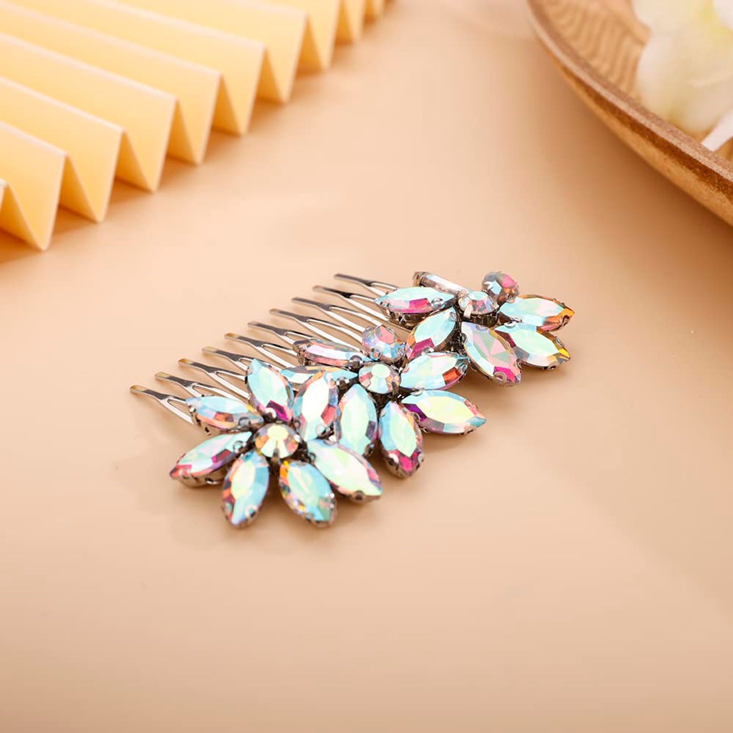 BERYUAN Crystal Flower Hair Comb for Women Girls Prom Crystals Hair Comb Wedding Headpiece for Bride Bridemaid Flower Girls (AB)