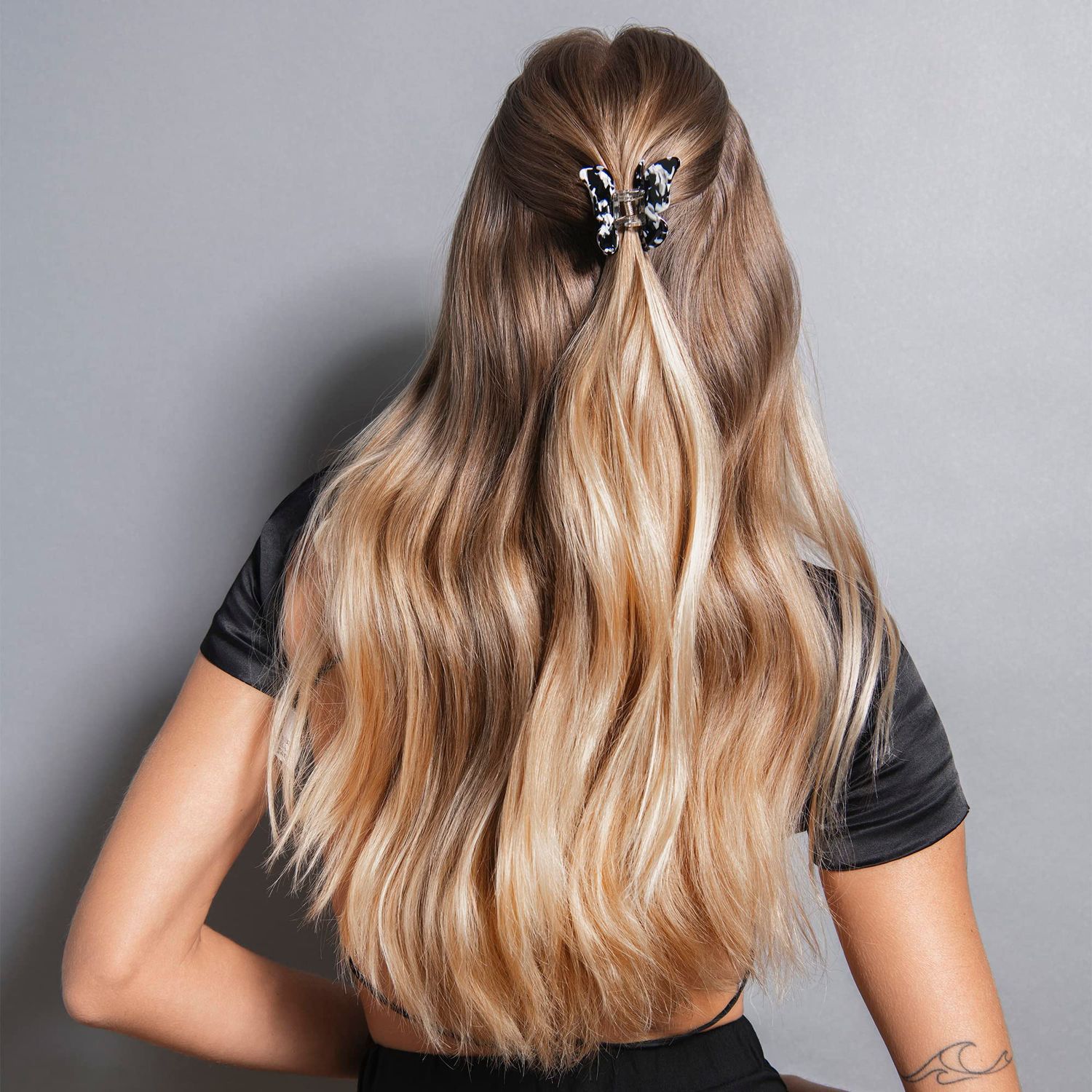 The Hair Edit Black & White Marble Papillon Claw Clip
